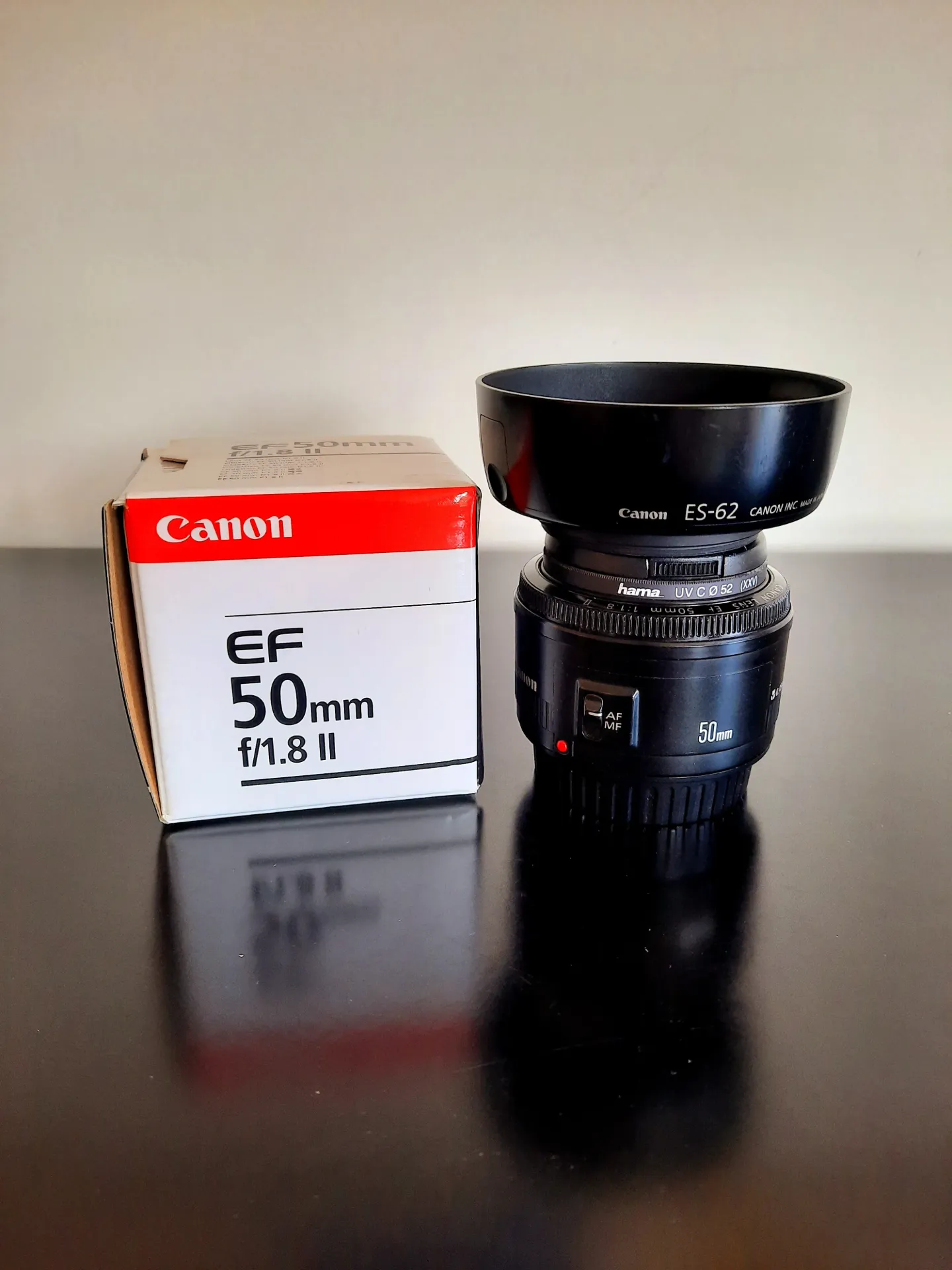 Canon ef Lens 50mm f/1.8 II + Hama UV filter + Zonnekap
